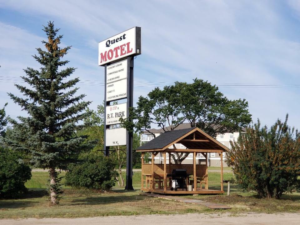 Quest Motel Whitewood Zewnętrze zdjęcie